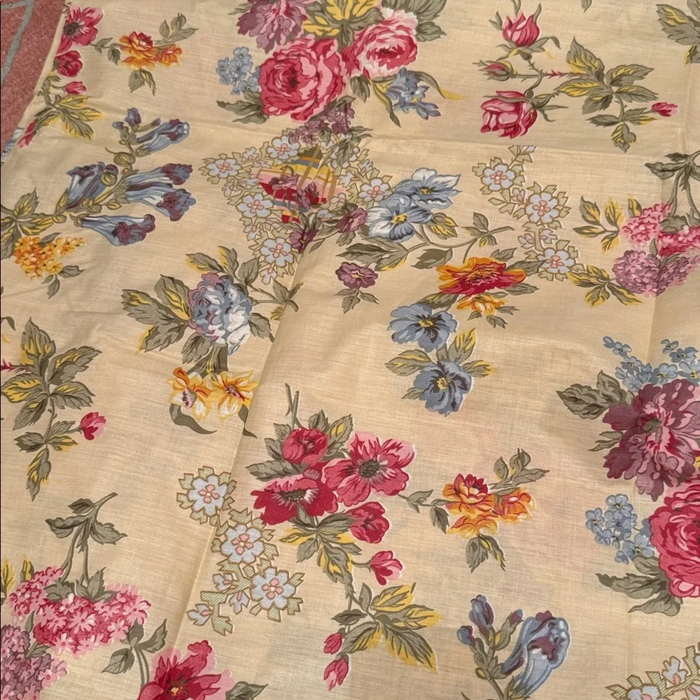 Full size Floral Futon Cover/ Vintage